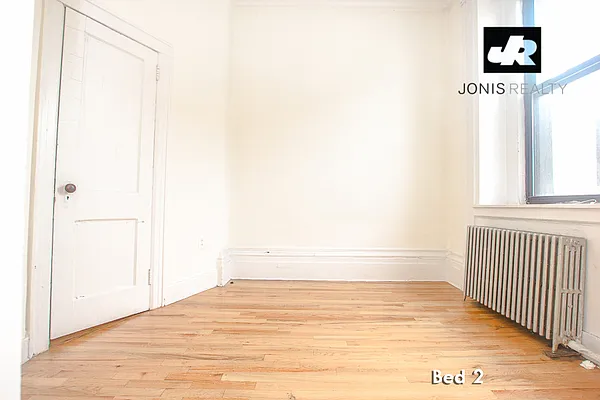 Rented by Jonis Realty | media 17