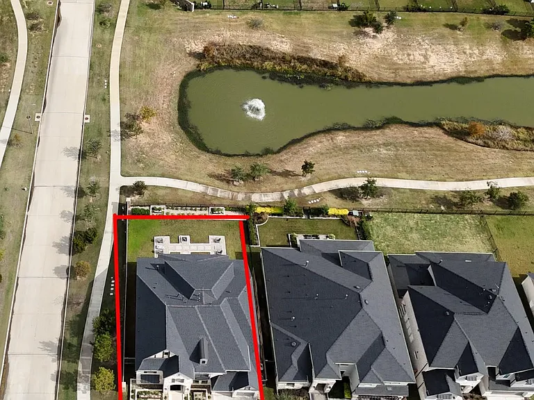 5603 Logan Ridge Ln — Photo 42