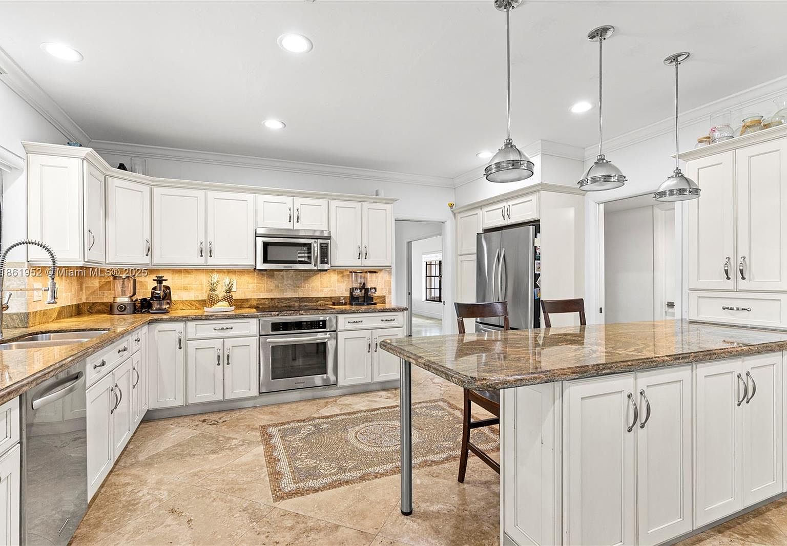 19265 E Saint Andrews Dr