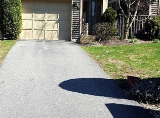 55D Beacon Hill Rd, West Milford, NJ 07480