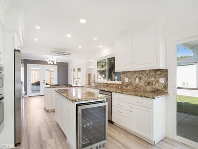 13772 Sanderstead Rd, Santa Ana, CA, 92705