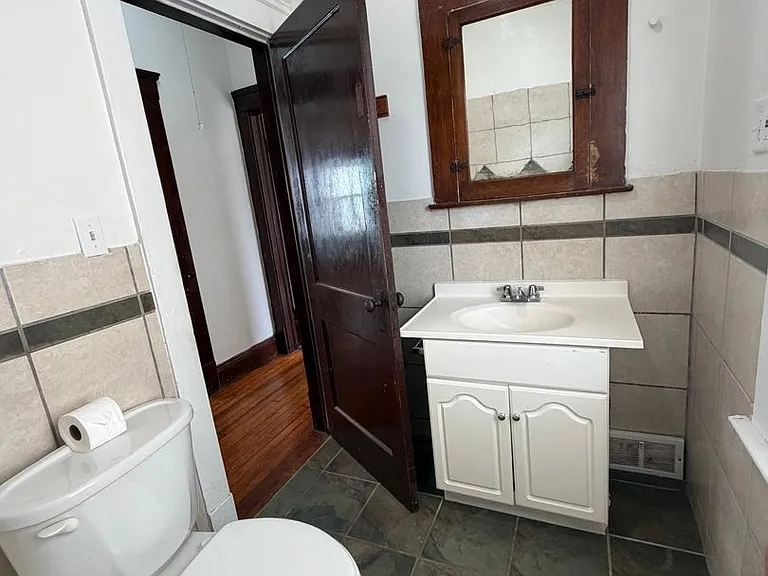 4517 Bucyrus Ave — Photo 10