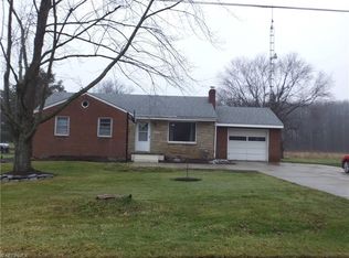 14742 Ellett Rd, Beloit, OH 44609