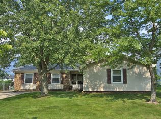 119 David Dr, Streamwood, IL 60107