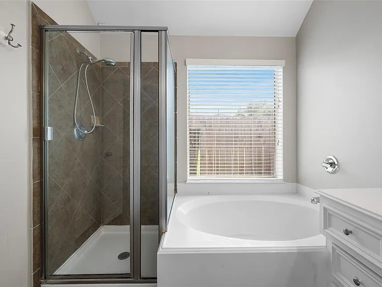 13134 Arden Ridge Ln — Photo 17