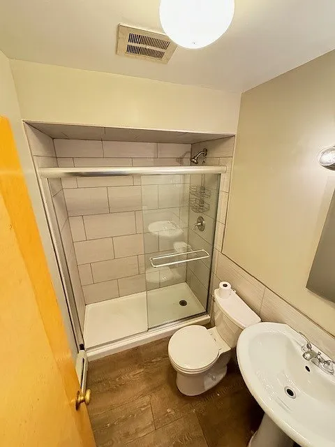 1 bed, 650 sqft, $1,650 — Photo 3
