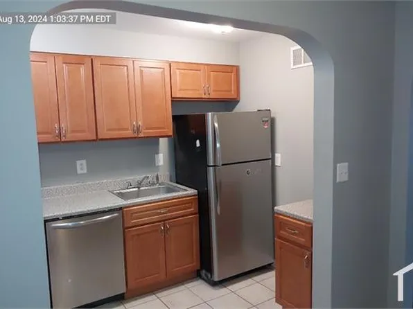 3616 Saint Victor St, Baltimore, MD 21225