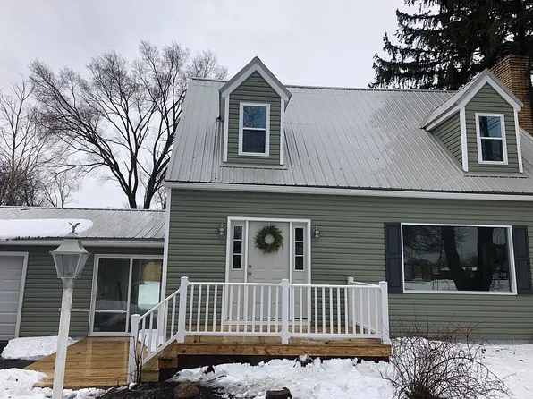 2747 W 24th St, Erie, PA 16506