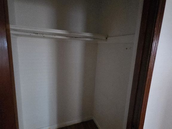 4th image of 603 Teetshorn St #B