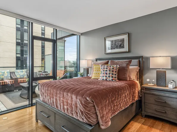 554 4th Avenue image 13 of 26