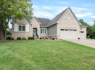 1272 N Hickory Creek Ct, Wichita, KS 67235
