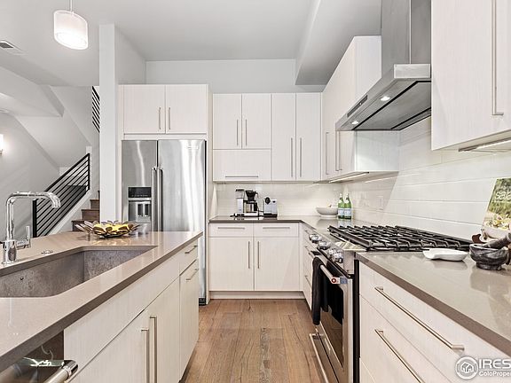 4th image of 3524 Navajo St #104