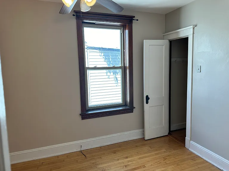 4006 W Warwick Ave #2W — Photo 8
