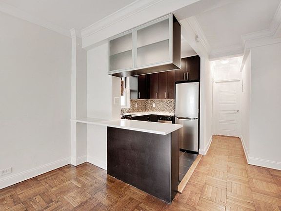 2nd image of 251 W 74th St APT 3D