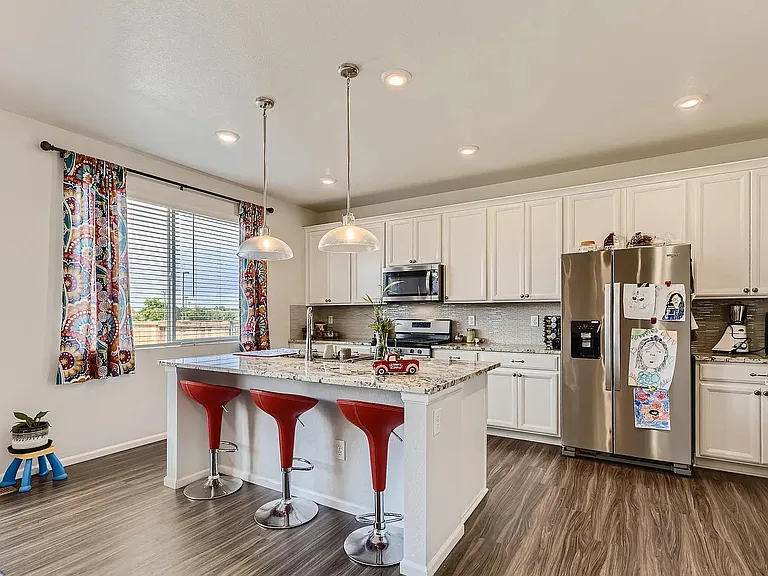 17457 Springfield Dr — Photo 11