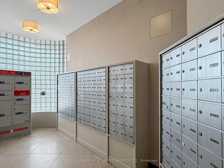 580 Christie St #107 — Photo 19