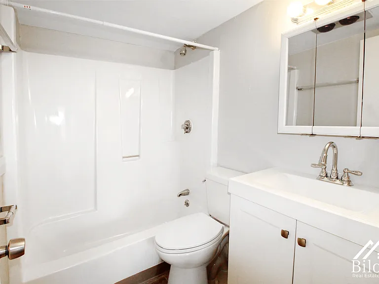 Prospect Street Apartments — Photo 108