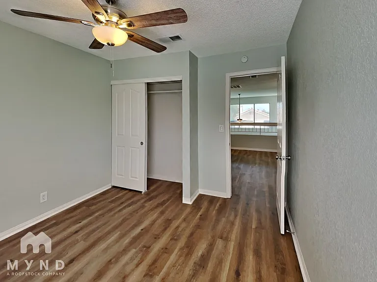 2611 Ashmoore Dr — Photo 24