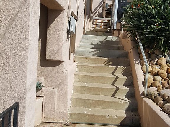 Walk to top of stairs to tjis unit - no need for gym membership