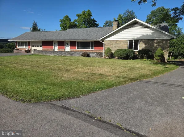 1215 Sylvan Cir, Bellefonte, PA 16823