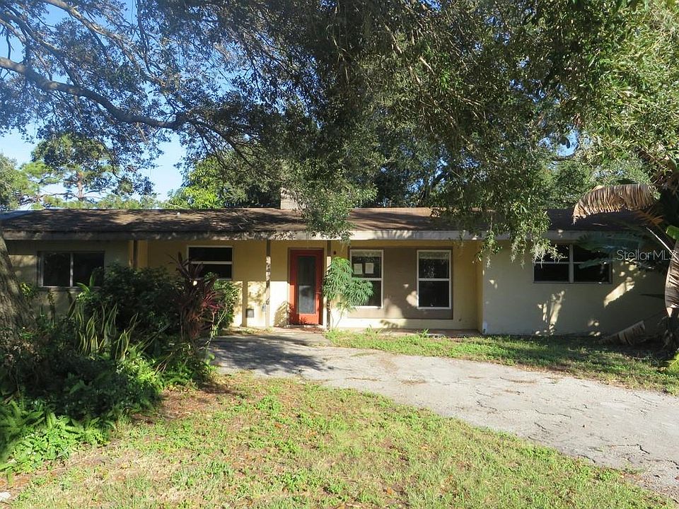 1st image of 4011 Felipi Ln