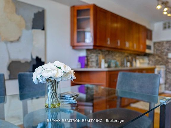 3rd image of 90 Ling Rd #404