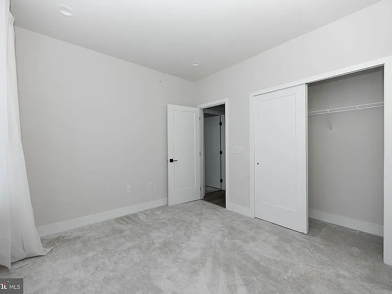 305 Manion Aly — Photo 19