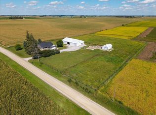 19546 M Ave, Holland, IA 50642
