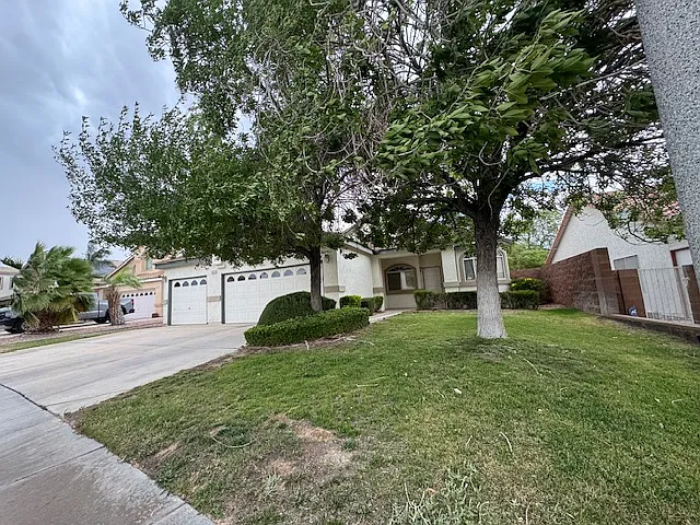 3 bed, 1508 sqft, $2,250 — Photo 1