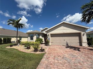 2713 Tarragona Ct, Cape Coral, FL 33909