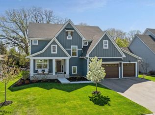 9255 Eagle Ridge Rd, Chanhassen, MN 55317