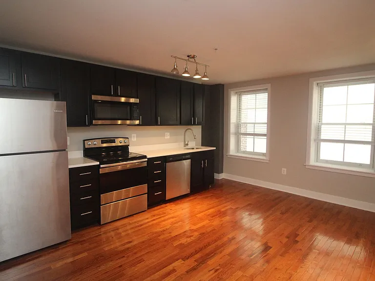 21 S. Calvert St. — Photo 6