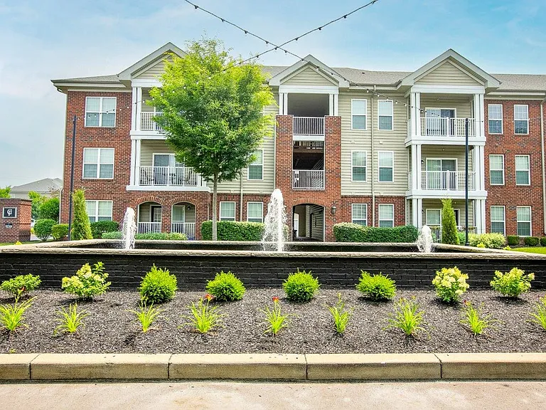 Clifton Park Apartment Homes — Photo 43