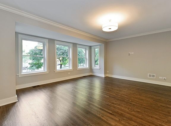 2nd image of 4514 N California Ave