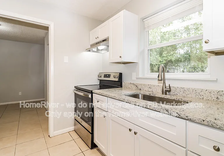 3811 E Palifox St — Photo 5