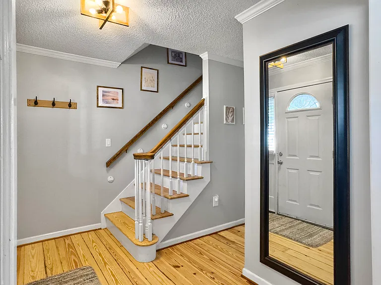 7900 Elderberry Cir — Photo 24