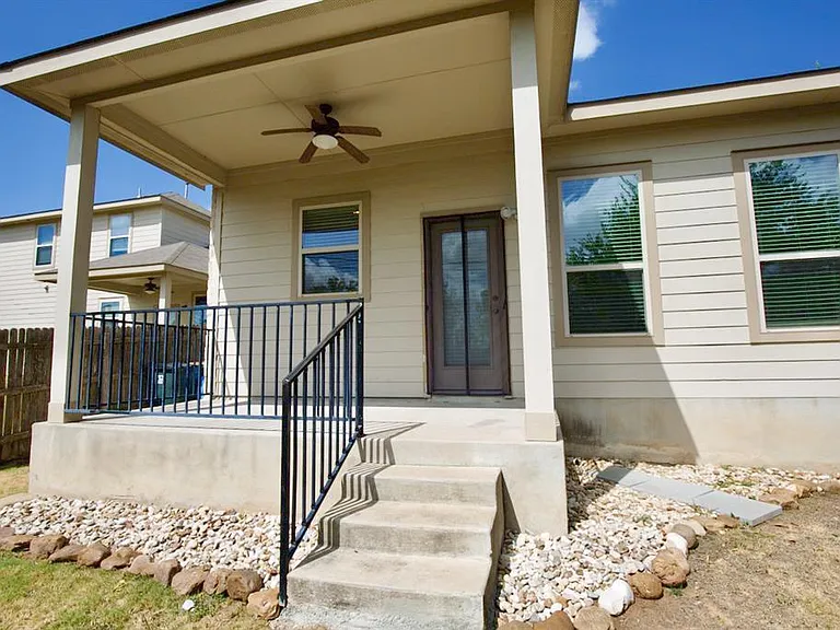 264 Vermillion Marble Trl — Photo 17