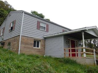 116 Bench St, Bridgeport, OH 43912