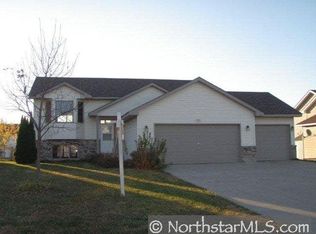 912 S Walnut St, Belle Plaine, MN 56011