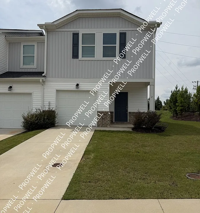 2 Rockshire Trl