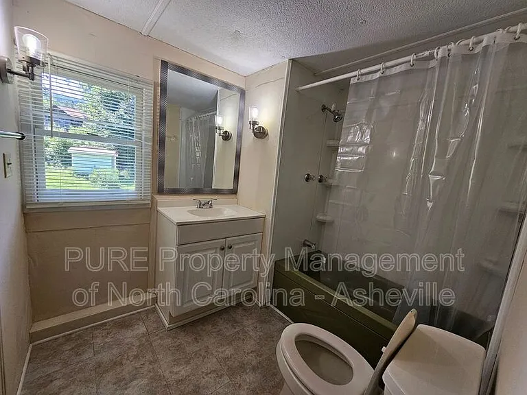 3875 Old Fort Sugar Hill Rd #3875 — Photo 7