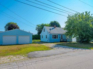 14 Harvard St, Rochester, NH 03867