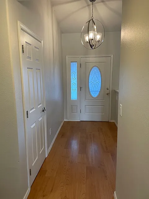 3 bed, 1510 sqft, $2,400 — Photo 3