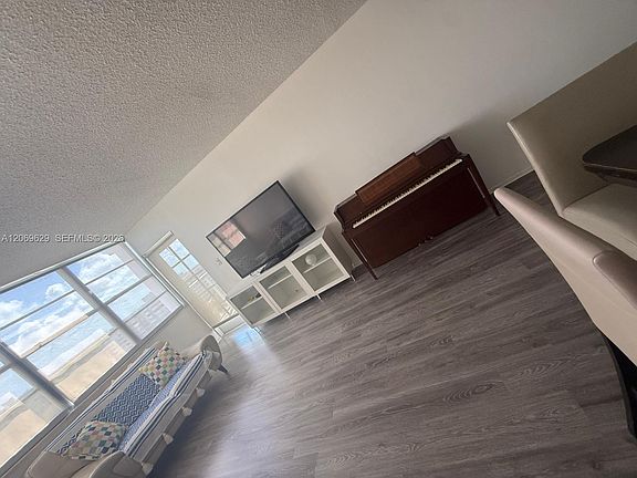 5th image of 1351 NE Miami Gardens Dr APT 1113E