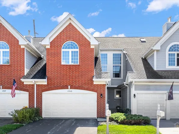 1743 W Ethans Glen Dr, Palatine, IL 60067