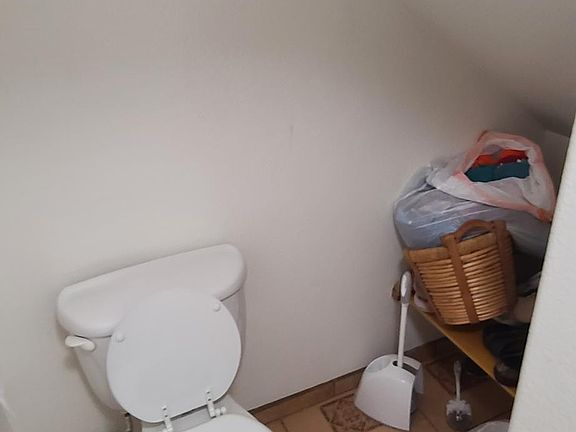 Half Bath near Front Door Photo 2