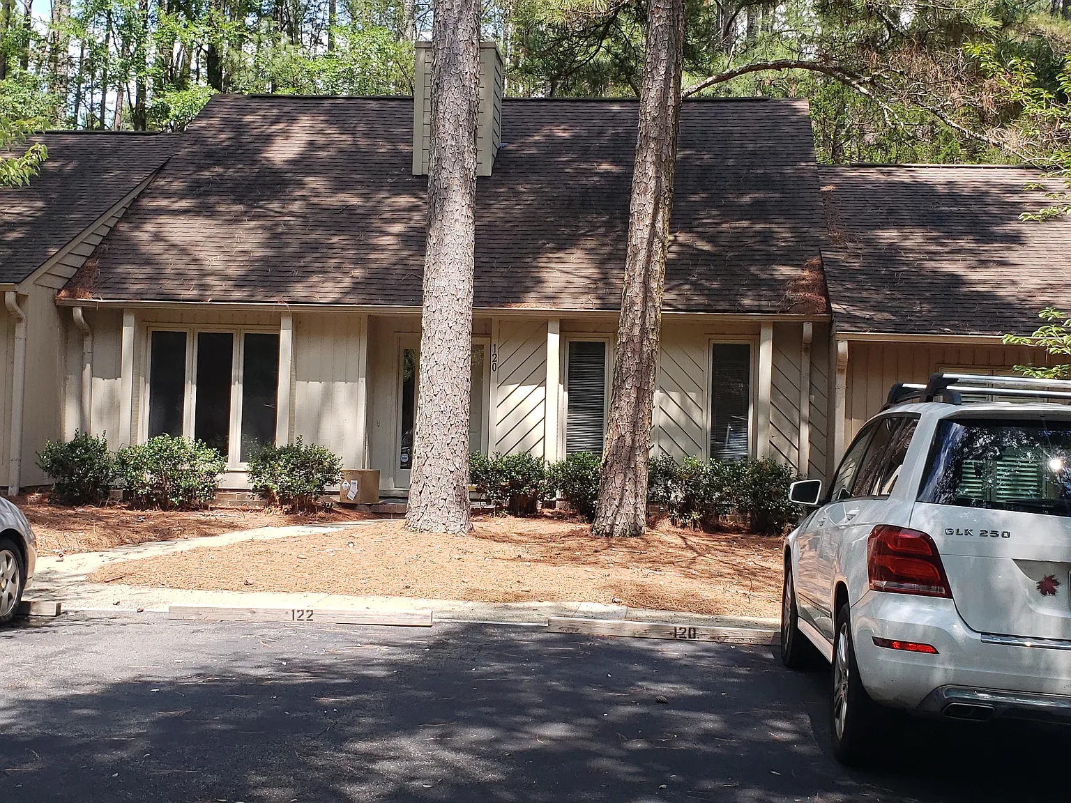 2 bed, 1200 sqft, $1,800 — Photo 3