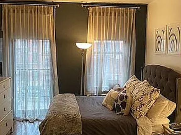 2nd image of 1724 2nd Ave APT 4A