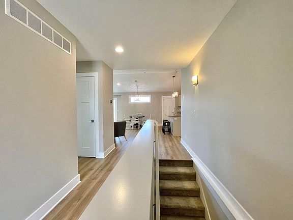 4th image of 10631 Gracie Ln
