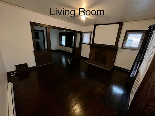 13 Cronkhite Ave Photo 1